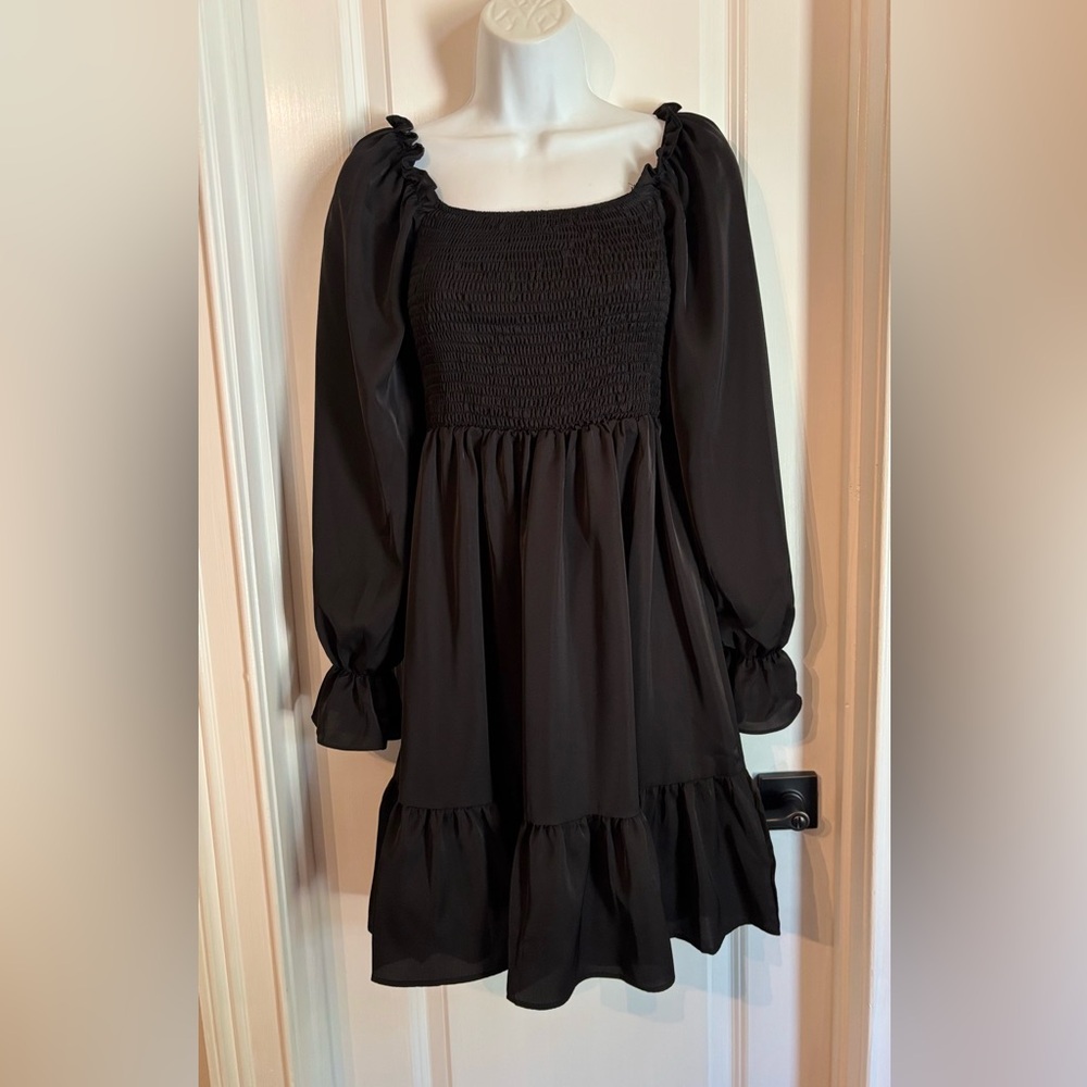 Elegant Black Long Sleeve Dress